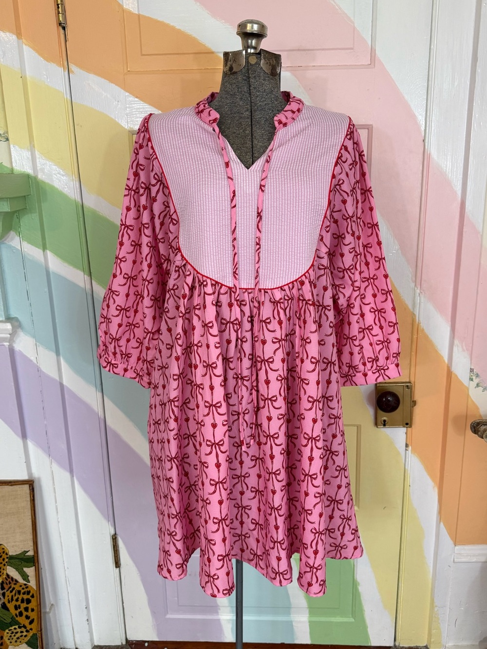 NWT Simply Southern Red and Pink Preppy Bow and Heart Seersucker Dress Sz L π§‘π - Picture 3 of 11